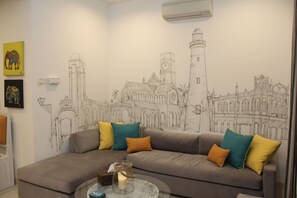 华丽公寓, 3 间卧室, 无烟房, 山景 | 起居区 | 智能电视