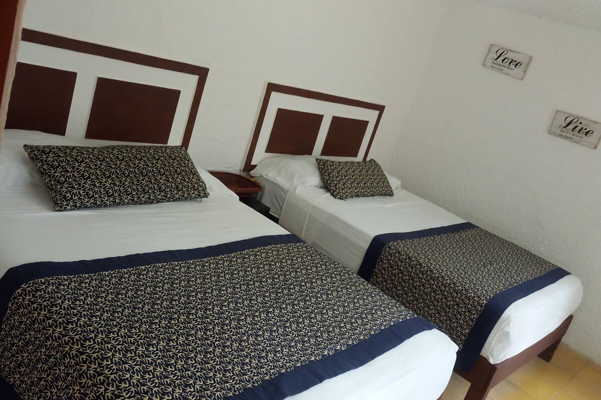 2 bedrooms, minibar, individually decorated, individually furnished