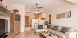 TV - in a dream location above the beach in Callao Salvaje terrace sea view Costa Ad (Santa Cruz de Tenerife)