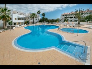 Pool - in a dream location above the beach in Callao Salvaje terrace sea view Costa Ad (Santa Cruz de Tenerife)