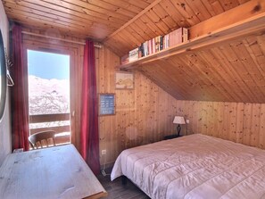 4 bedrooms, free WiFi - 5-room Chalet Vallandry, 12 pers, pets allowed, parking, WiFi (Landry)