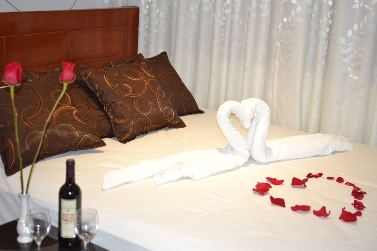 Sábanas de algodón egipcio, ropa de cama de alta calidad y cubrecamas