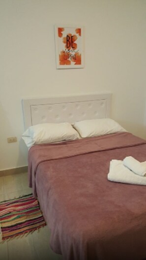 Studio tiện nghi đơn giản, 1 phòng ngủ, không hút thuốc, phòng tắm riêng | 1 phòng ngủ, bộ đồ giường cao cấp, trang trí khác biệt