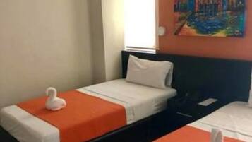 Basic Twin Room, 2 Single Beds, Non Smoking | Desk, iron/ironing board, free WiFi, bed sheets