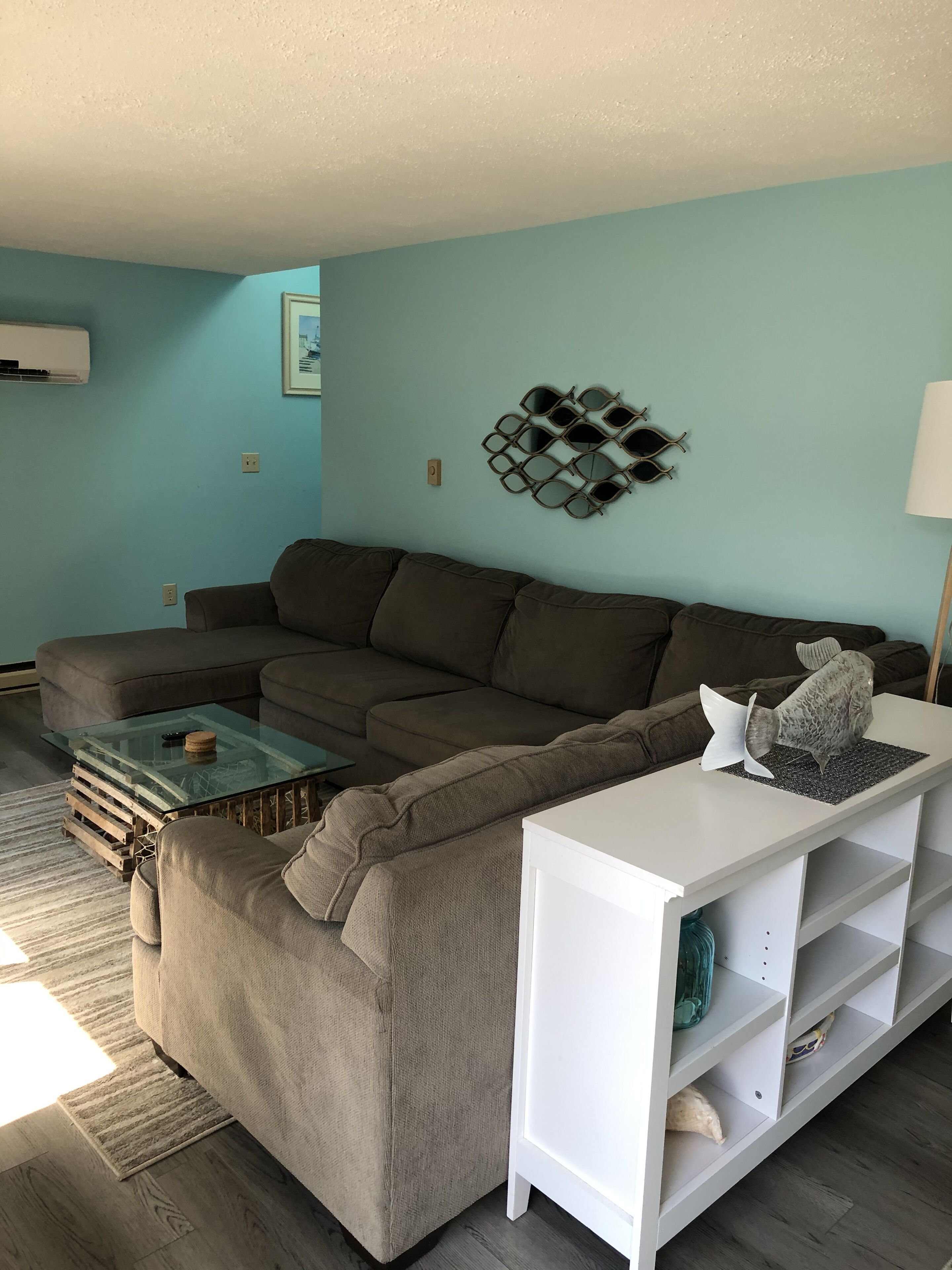 Smart TV, video games, DVD player