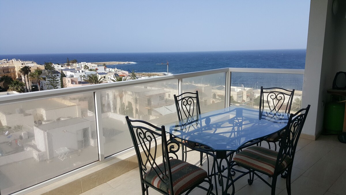 Host profile image