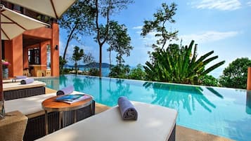 Piscina externa