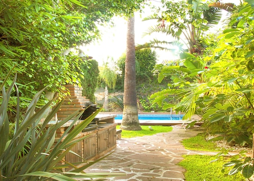 !! Villa with two beautiful chimneys, enjoy the winter!