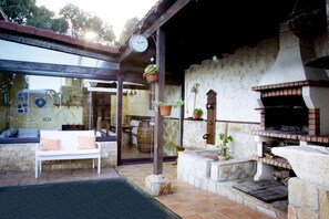 Property grounds - BEAUTIFUL WHOLE HOUSE WITH SPECTACULAR VIEWS AND VERY GOOD LOCATION (Castrillon)