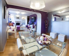 Dining - BEAUTIFUL WHOLE HOUSE WITH SPECTACULAR VIEWS AND VERY GOOD LOCATION (Castrillon)