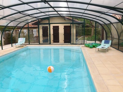 Gite with Private Pool near Bergerac, Dordogne