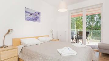 1 bedroom, WiFi, bed sheets