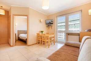 Interior - Spacerowa 2 | Beige Apartment | Close to the beach (Kolobrzeg)