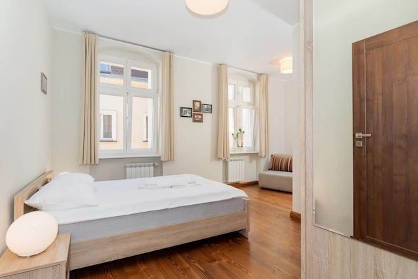 1 bedroom, WiFi, bed sheets