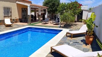 Piscine extérieure