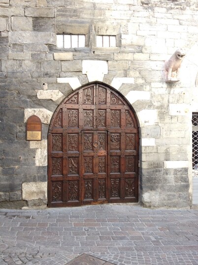 Apartment in listed building, Embrun town center