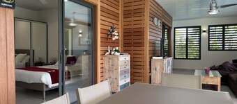 MAGNIFICENT NEW VILLA WITH POOL 