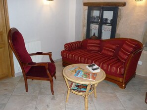 TV, DVD player, table football, books