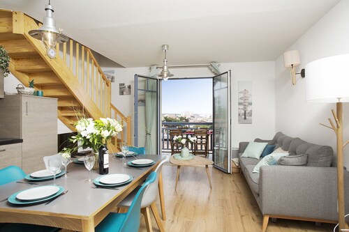 Außergewöhnliche Wohnung in idealer Lage - 1. Meereslinie - Schwimmbad - Whirlpool