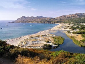 Beach nearby - Marine of Sant'Ambroggio apartment in house (Lumio)
