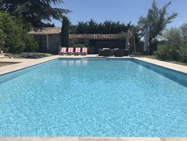 Utomhuspool