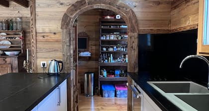 Prestigious chalet | 14 people | Swimming pool & Sauna