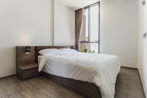 1 bedroom, in-room safe, WiFi, bed sheets