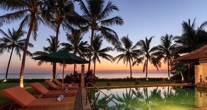 Newly renovated beachfront property in Tejakula