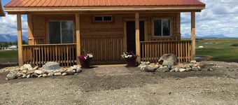 Cozy "tiny home" Cabin with amazing views