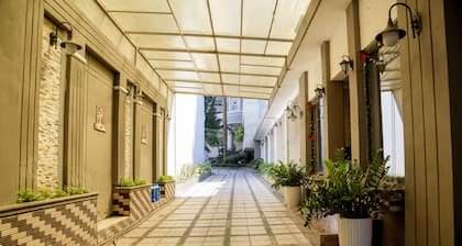 Ha Trinh Hotel