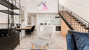 Unclassified image, 4 of 22, button - Sasson & Co Luxury 1BR House Neve Tzedek (Tel Aviv)