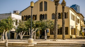 Unclassified image, 3 of 22, button - Sasson & Co Luxury 1BR House Neve Tzedek (Tel Aviv)