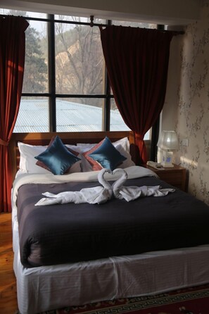 Deluxe Room, Hill View | Free WiFi - Hotel Golden Roots (Thimphu)