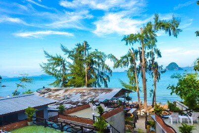 Baan Tubkaek Hotel
