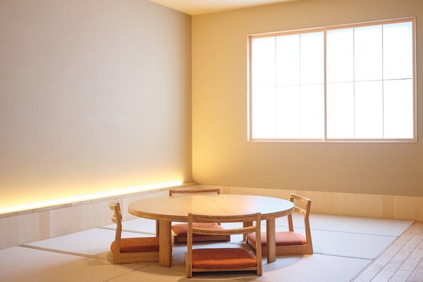 Traditional Room, Non Smoking (Japanese Style) | Meja, seterika/papan seterika, Wi-fi percuma, cadar katil