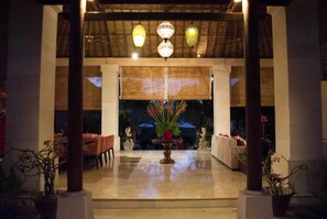 Suite, Non Smoking, Ocean View | Living area | LED TV - Villa Pasraman Baghawan (Jimbaran)