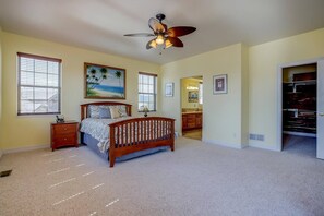 4 Schlafzimmer, Bügeleisen/Bügelbrett, WLAN, Bettwäsche