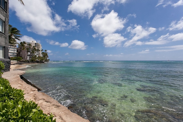 Liegestühle, Strandtücher
