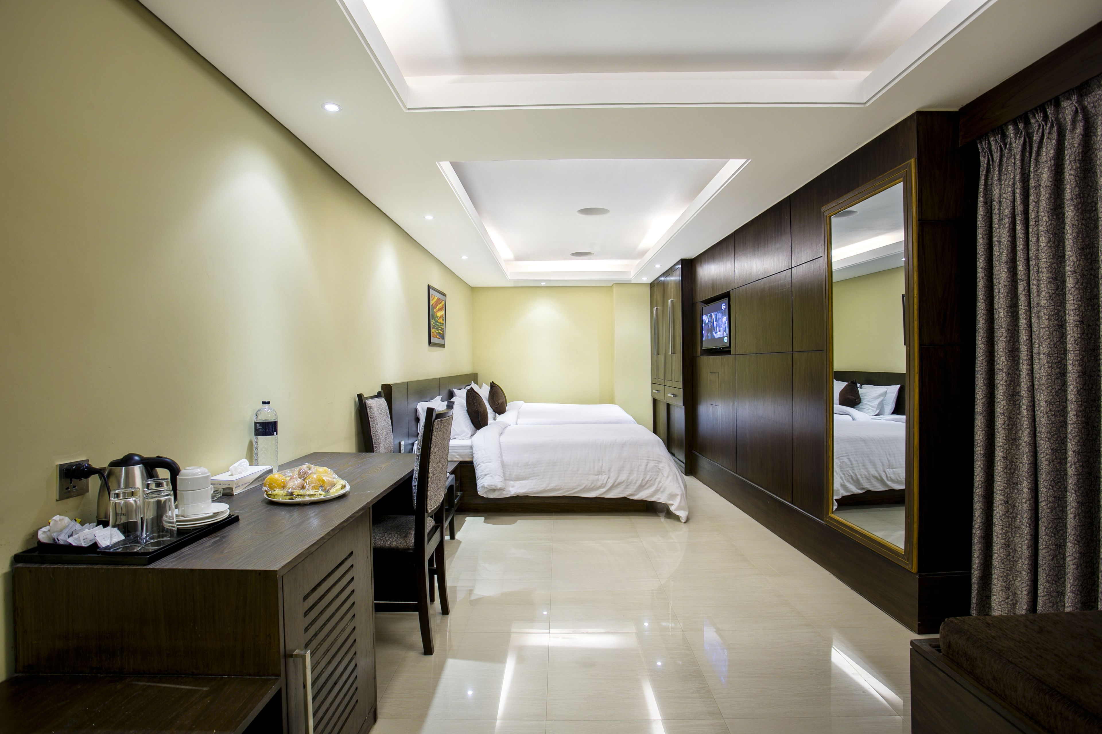 deluxe twin room, multiple beds, accessible, smoking | egyptian cotton sheets, premium bedding, down duvets, pillow-top beds