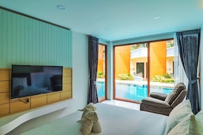 2Bed Room Family Pool Access | Sängtillbehör av högsta kvalitet och värdeförvaringsskåp på rummet