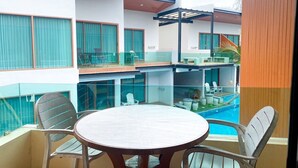 Living area - The Bed Vacation Rajamangala Hotel (Songkhla)