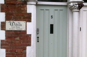 Interior entrance - wilton rooms (Weymouth)
