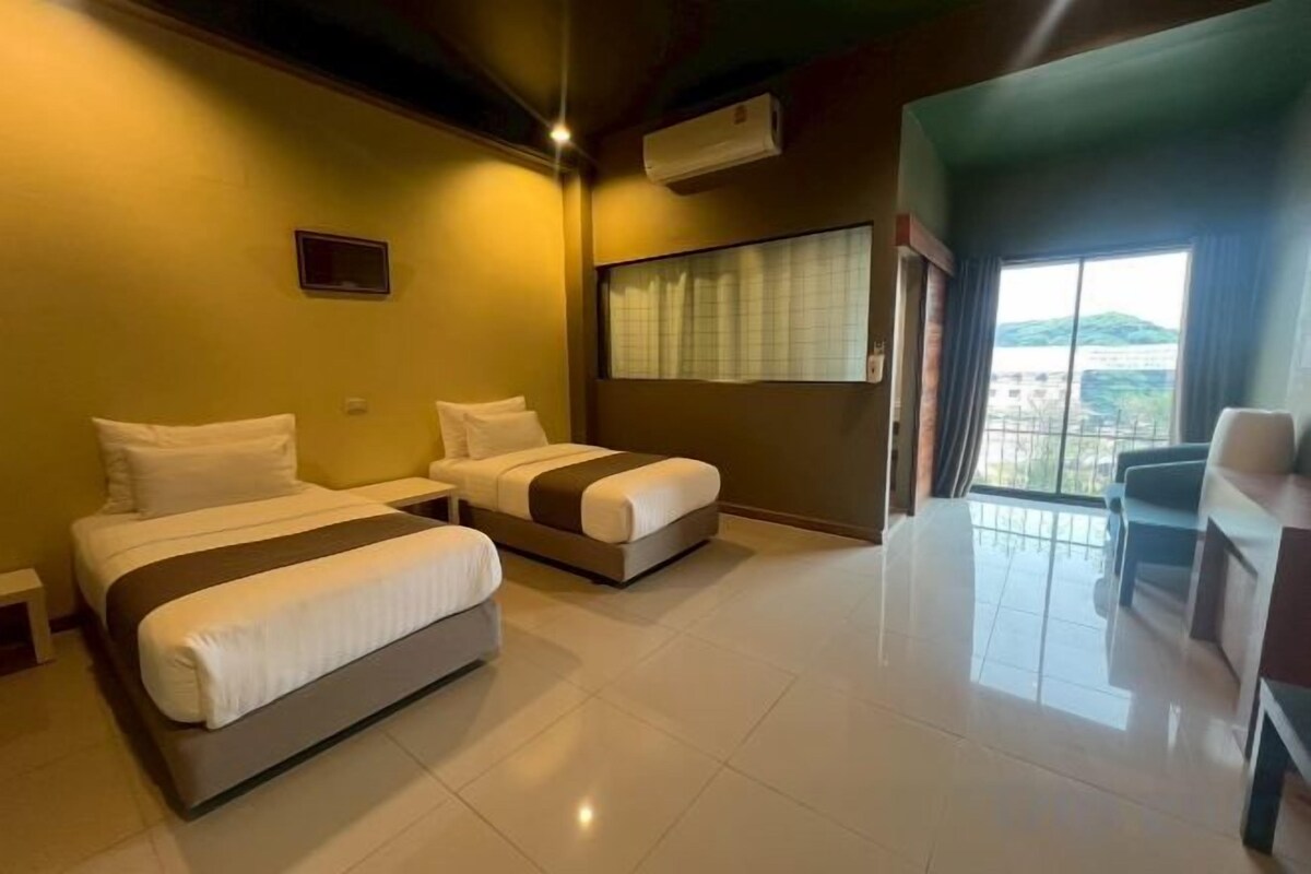 Minibar, desk, blackout curtains, soundproofing