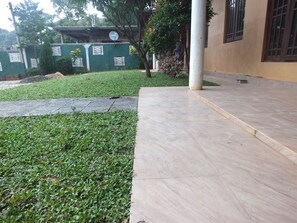 Property grounds - Hillsview Rest and Guest House (Matale)