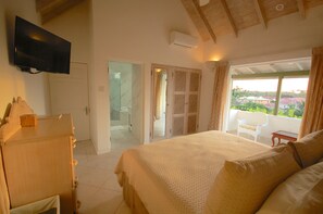 1 bedroom, Egyptian cotton sheets, premium bedding, minibar - Villa Horizon (Holetown)