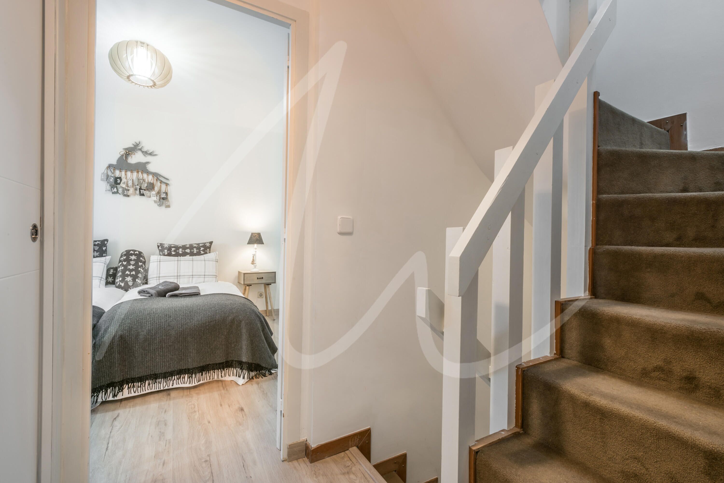 3 bedrooms, iron/ironing board, Internet