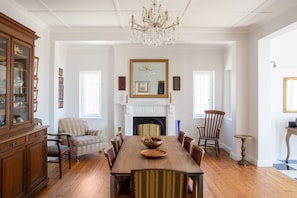 Villa Luxe, 6 chambres | Restauration