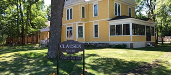 Historic Home With Modern Amenities - Great for Families with room for up to 18!