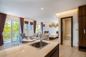 Family Suite | Living area