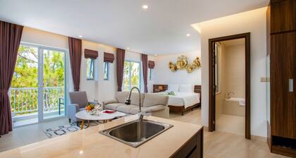 CEREJA Hotel & Resort Da Lat